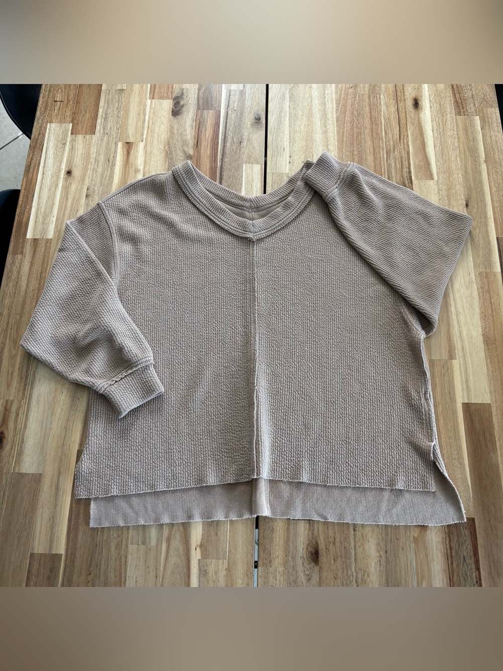 Aerie V-Neck Pullover‎